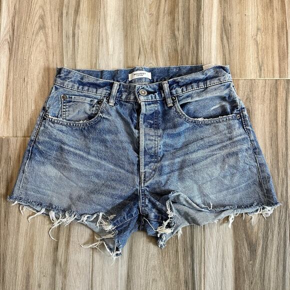 Moussy Vintage Denim Shorts Size 28 Button Fly Raw Hem Cut Off Jean Beach Summer - Picture 1 of 9